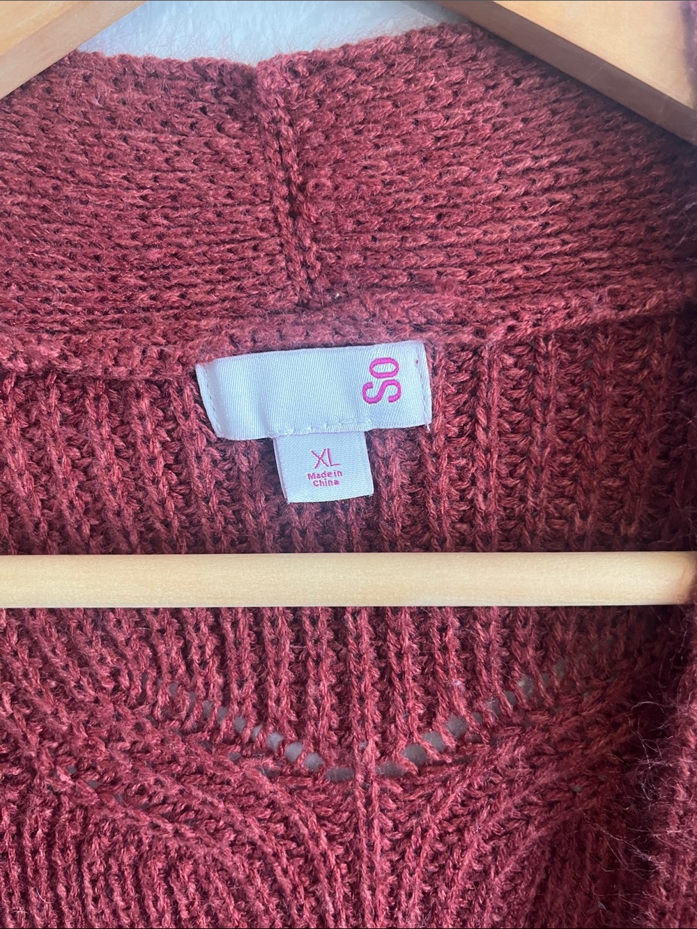 SO Open-Front Cable Knit Cardigan - Rust Red - Picture 2 of 5